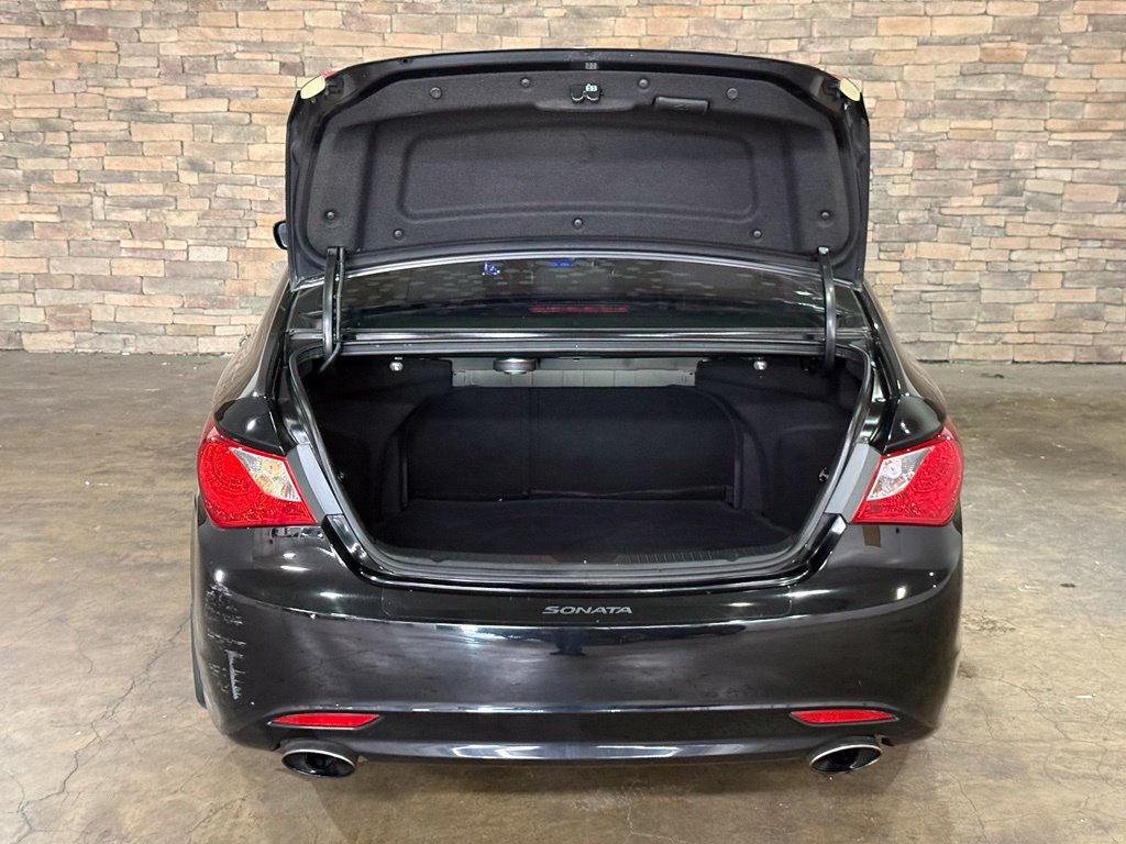 Used 2013 Hyundai Sonata Limited FWD image 8