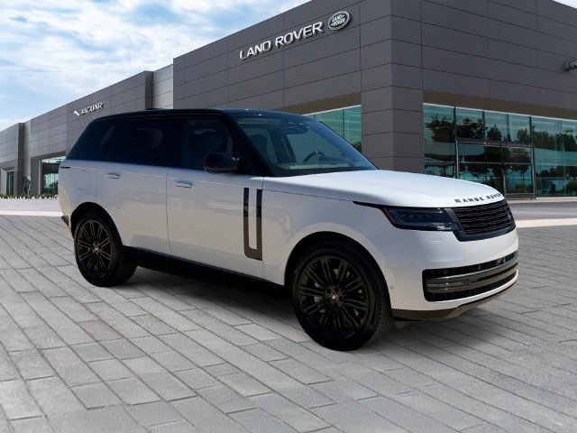 Certified 2025 Land Rover Range Rover SE AWD/4WD image 7