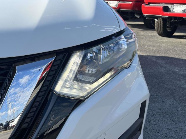 Used 2017 Nissan Rogue S FWD image 9