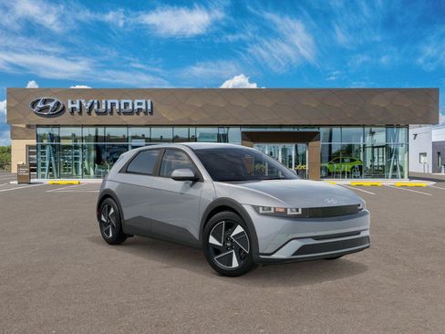 New 2026 Hyundai Ioniq 5 SEL RWD image 2