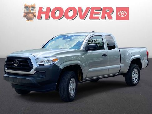 Used 2022 Toyota Tacoma SR RWD image 8