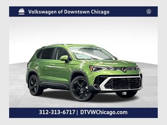 New 2025 Volkswagen Taos SEL AWD/4WD 360° Tour