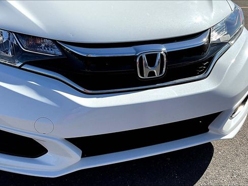 Used 2019 Honda Fit LX image 26