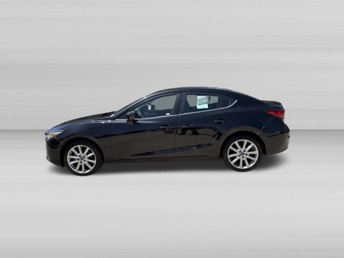 Used 2017 MAZDA MAZDA3 Touring FWD image 9