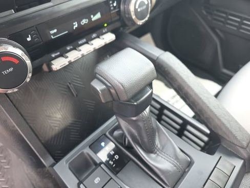 Certified 2024 Toyota Tacoma SR5 image 21