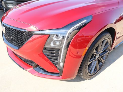 Certified 2026 Cadillac CT5 V w/ Technology Package AWD/4WD image 19