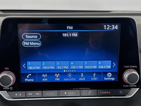 Used 2024 Nissan Sentra SV image 19