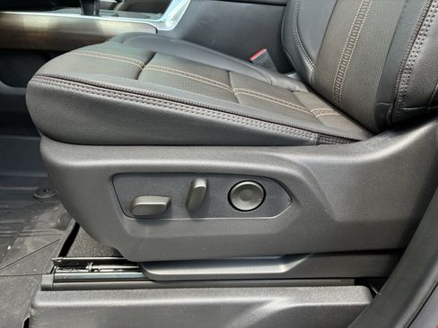 New 2026 Chevrolet Silverado 1500 High Country w/ High Country Premium Package AWD/4WD image 27