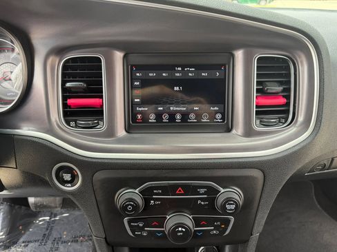 Used 2021 Dodge Charger SXT w/ Leather Interior Group image 26