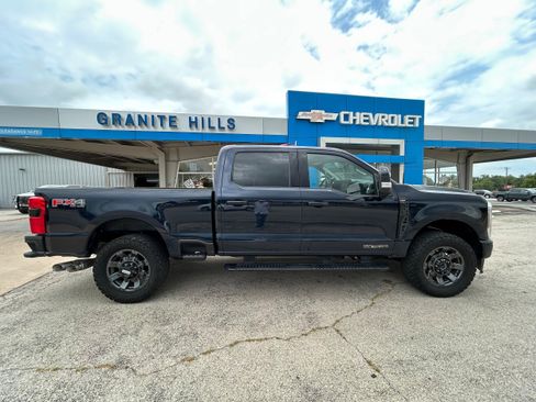 Used 2023 Ford F250 Lariat w/ Lariat Ultimate Package image 7