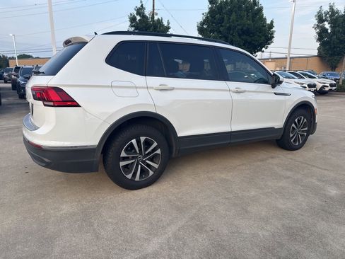 Used 2022 Volkswagen Tiguan S FWD image 3