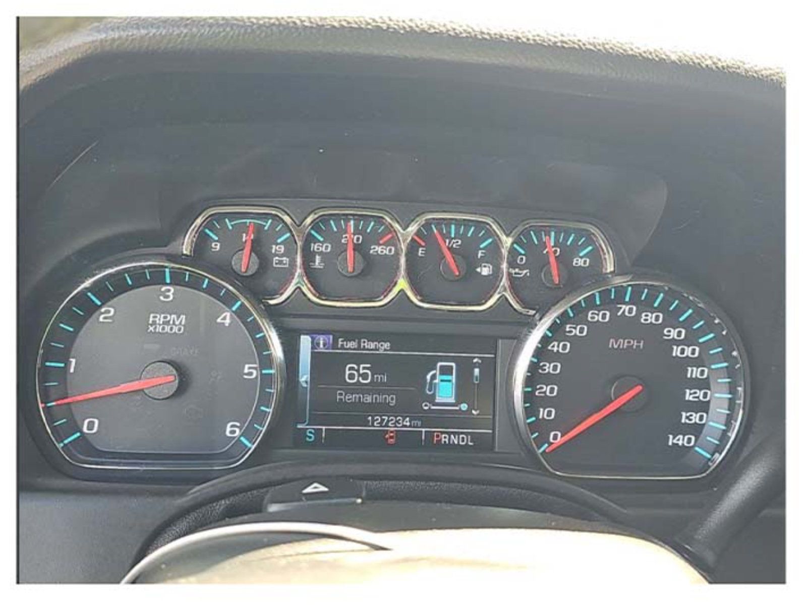 Used 2018 GMC Yukon SLT w/ Open Road Package RWD image 3