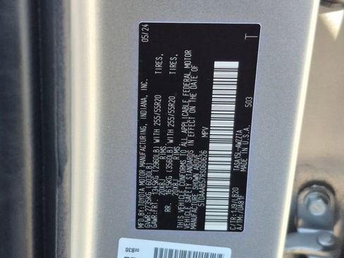 Used 2024 Toyota Grand Highlander Platinum image 26