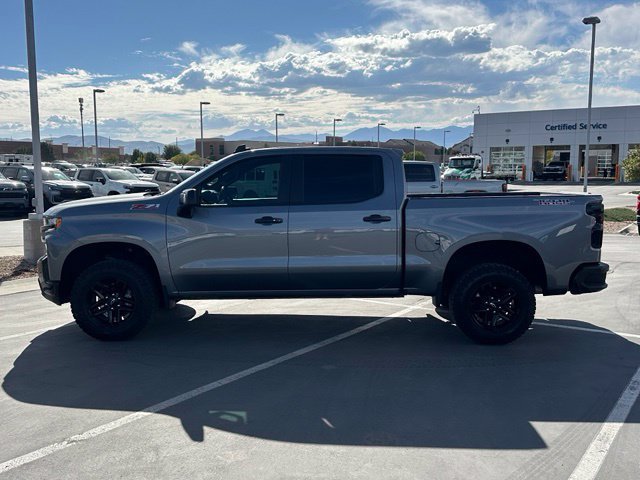 Certified 2022 Chevrolet Silverado 1500 LT Trail Boss w/ Safety Package AWD/4WD image 2