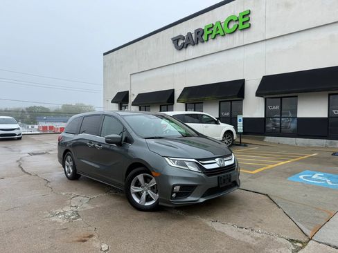 Used 2019 Honda Odyssey EX image 1