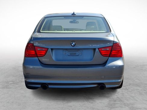 Used 2011 BMW 335i xDrive Sedan AWD/4WD image 5