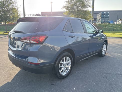 Used 2024 Chevrolet Equinox LS FWD image 9