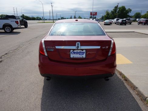 Used 2009 Lincoln MKS FWD image 4