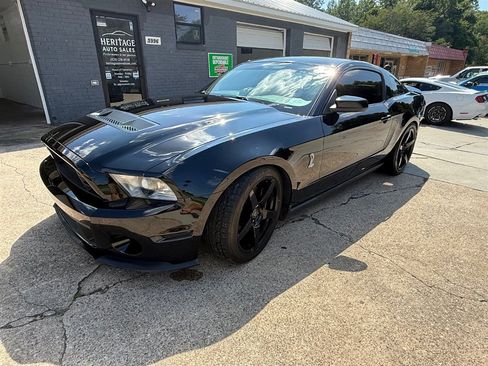 Used 2010 Ford Mustang Shelby GT500 RWD image 1