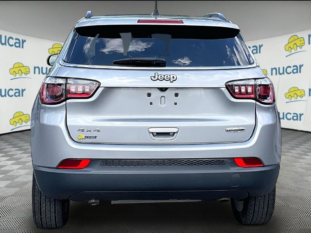 Used 2023 Jeep Compass Latitude AWD/4WD image 5