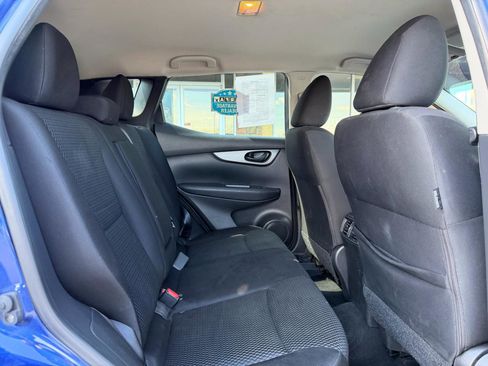 Used 2019 Nissan Rogue Sport S w/ Appearance Package image 19