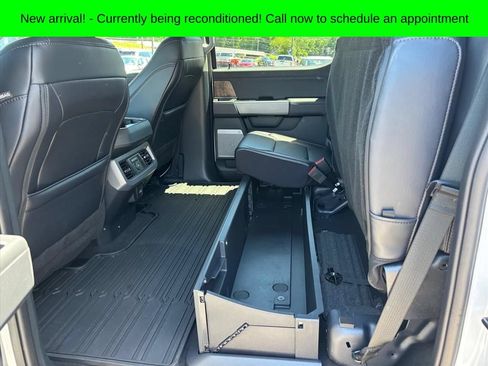 Used 2025 Ford F250 Lariat w/ Lariat Ultimate Package AWD/4WD image 11