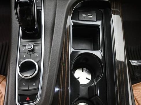 Used 2023 Cadillac Escalade Premium Luxury w/ Performance Package AWD/4WD image 11