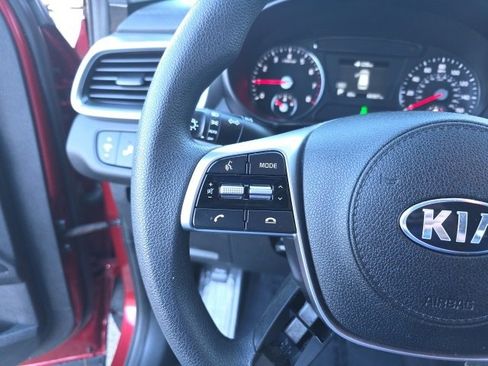 Used 2019 Kia Sorento LX image 27