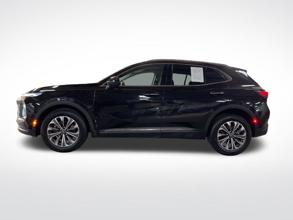 Used 2024 Buick Envision Preferred AWD/4WD image 2
