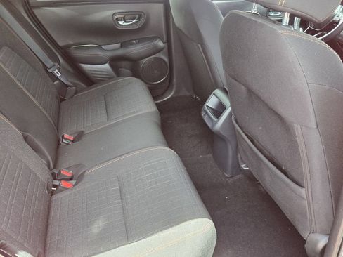 Certified 2025 Honda HR-V Sport image 16