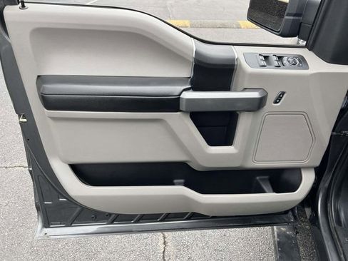 Certified 2019 Ford F150 XLT AWD/4WD image 11
