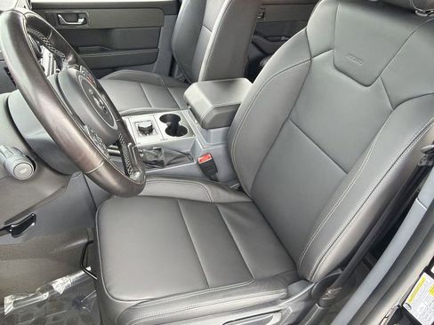 New 2025 INEOS Grenadier image 6