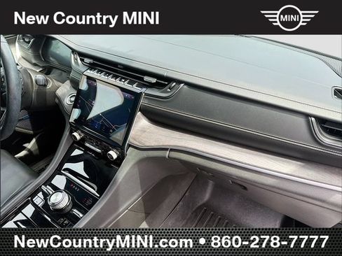 Used 2022 Jeep Grand Cherokee L Overland w/ Luxury Tech Group IV AWD/4WD image 30