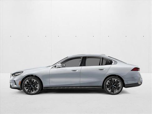 New 2027 BMW 530i RWD image 3