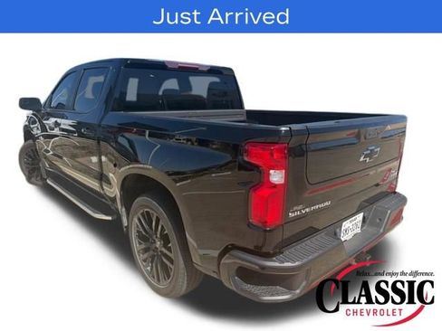 Used 2022 Chevrolet Silverado 1500 RST w/ Protection Package image 13