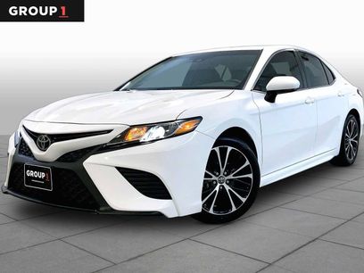 Used 2018 Toyota Camry SE