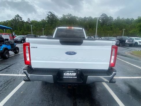 Certified 2023 Ford F250 XL w/ XL Driver Assist Package AWD/4WD image 6