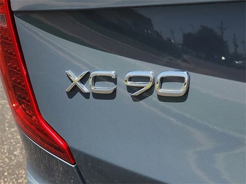 Used 2023 Volvo XC90 B6 Ultimate image 8
