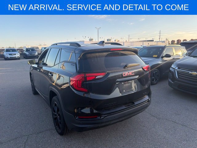 Used 2020 GMC Terrain SLE w/ Driver Convenience Package AWD/4WD image 16