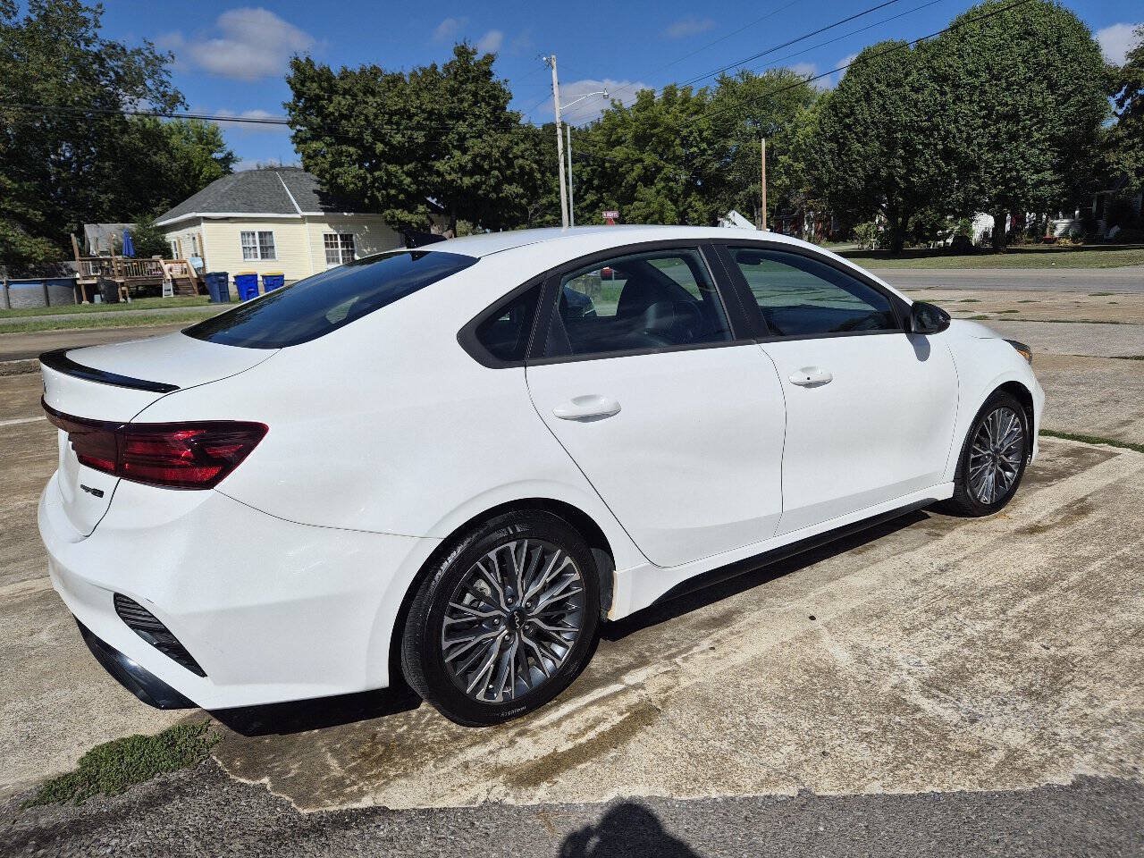 Used 2022 Kia Forte GT-Line w/ GT-Line Premium Package FWD image 7