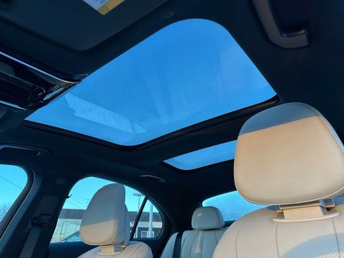 New 2026 Mercedes-Benz E 350 4MATIC Sedan image 22