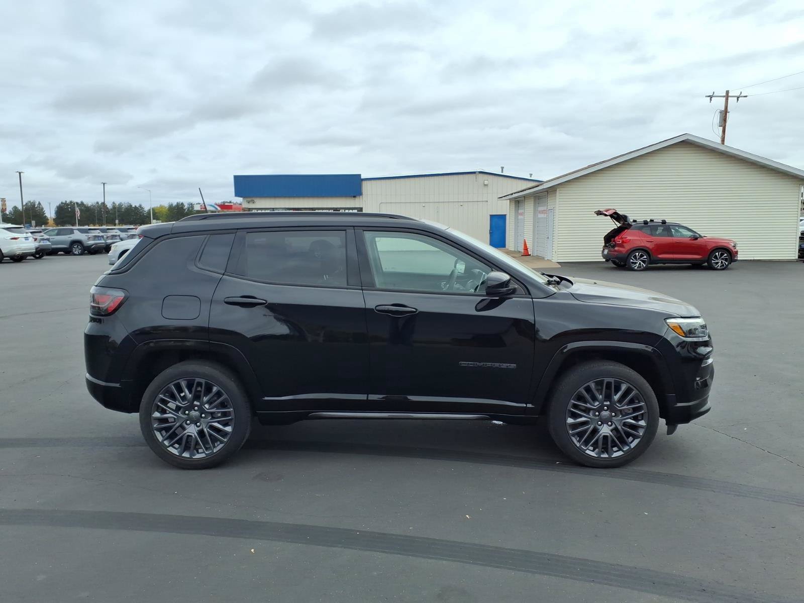 Used 2023 Jeep Compass High Altitude AWD/4WD image 7