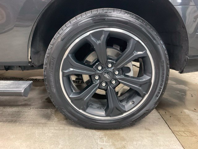 Used 2023 Ford Expedition Limited AWD/4WD image 22