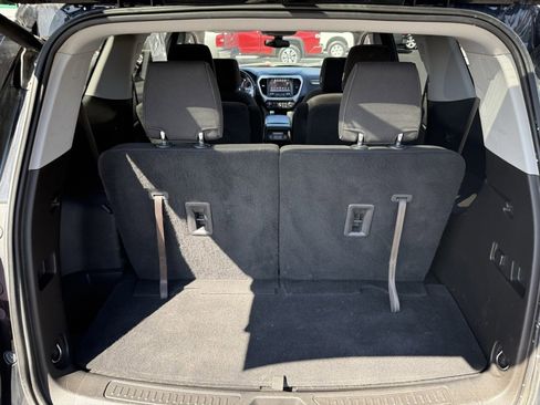 Used 2019 GMC Acadia SLE image 12