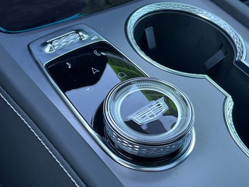 Used 2026 Cadillac Vistiq Sport w/ LPO, Floor Liner Package image 32