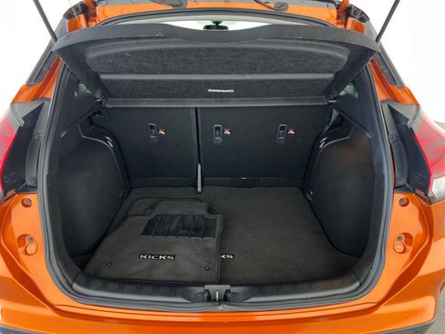 Used 2023 Nissan Kicks SR FWD image 24