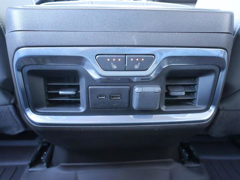Used 2019 GMC Sierra 1500 SLT w/ SLT Premium Plus Package AWD/4WD image 43