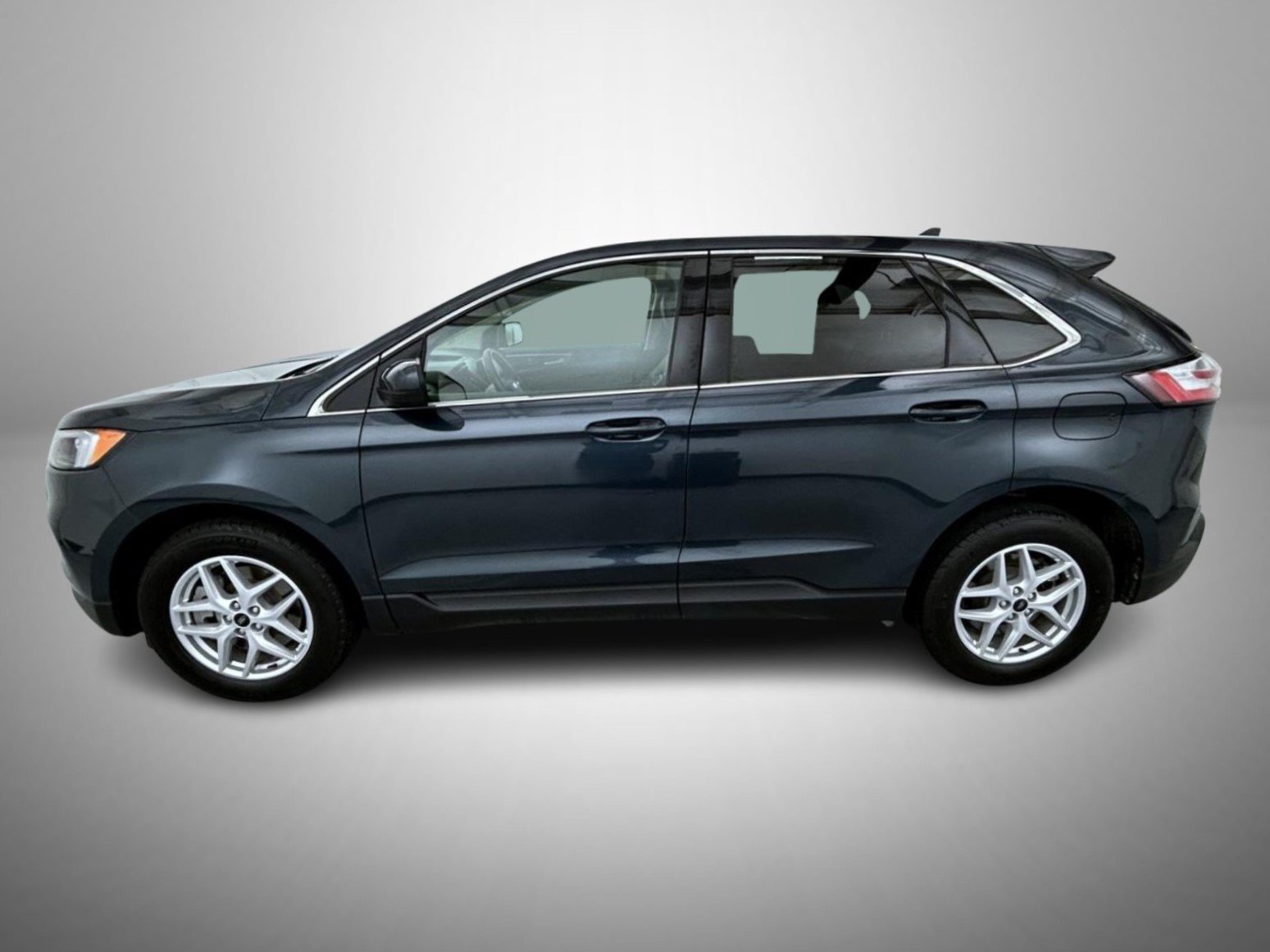 Used 2024 Ford Edge SEL w/ Convenience Package AWD/4WD image 8