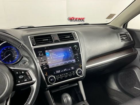 Used 2019 Subaru Outback 2.5i Limited w/ Popular Package #2 image 20