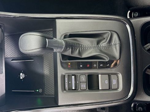 Used 2026 Honda CR-V LX image 15